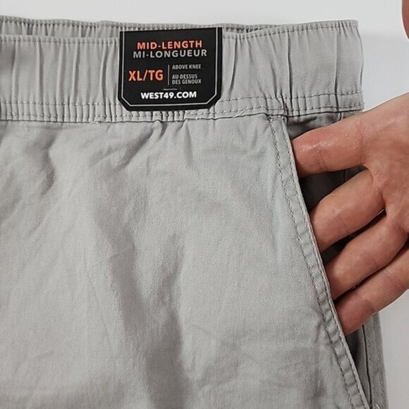 NWT West 49 Men's Mid Length Above Knee Cotton Stretch Shorts Grey Size XL - Picture 4 of 14